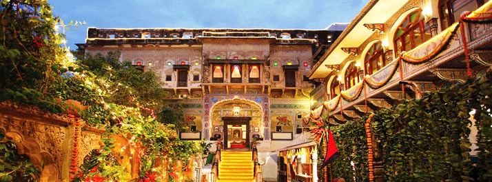 Hotel Mandawa Haveli - Mandawa 01.jpg